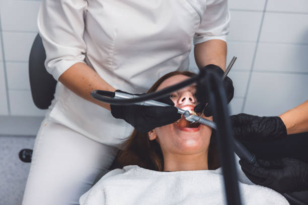 Best Emergency Gum Treatment in Pasadena Hills, FL
